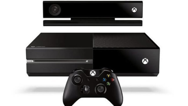 Поддержку оптического привода в Xbox One добавили лишь в последний момент. Фото.