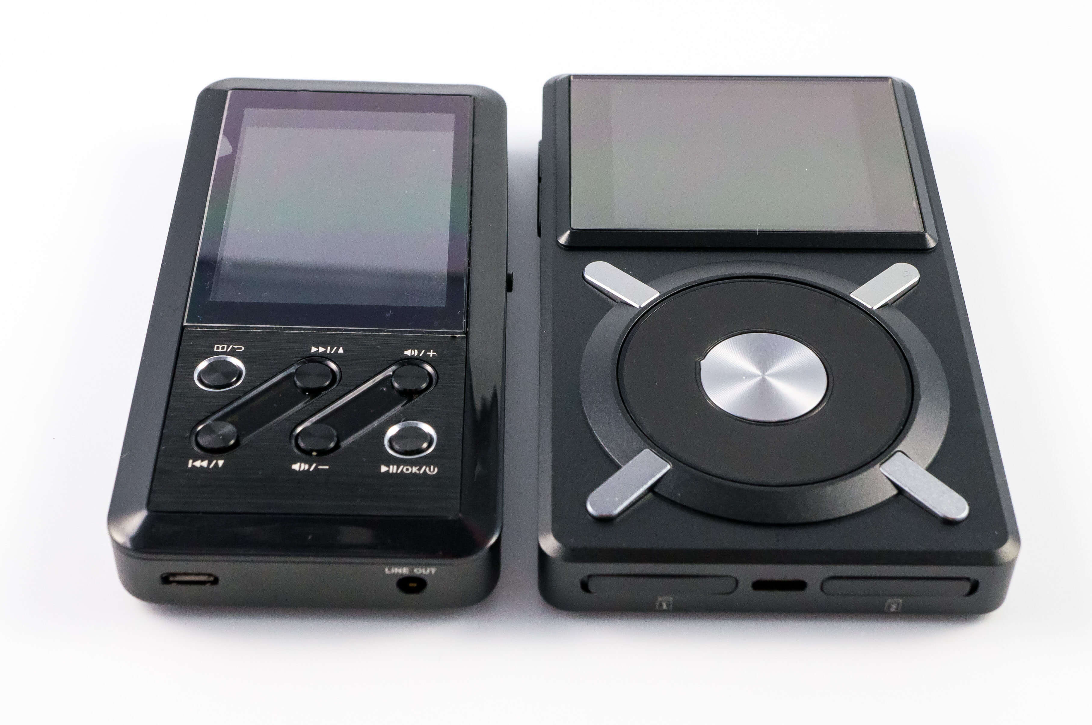 Рядом с Fiio X3