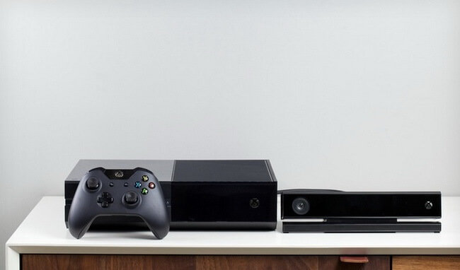 Microsoft снизила цены на Xbox One в Великобритании. Фото.