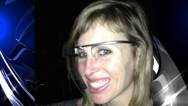 Любопытство владельца Google Glass привело к ограблению. Фото.