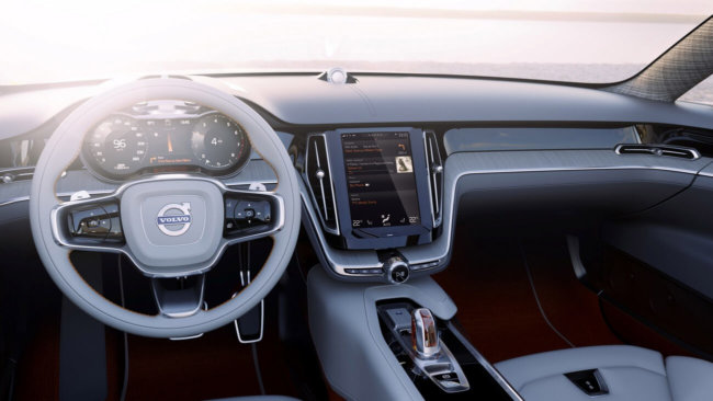 Volvo заменит кнопки приборной панели на большой сенсорный экран. Фото.