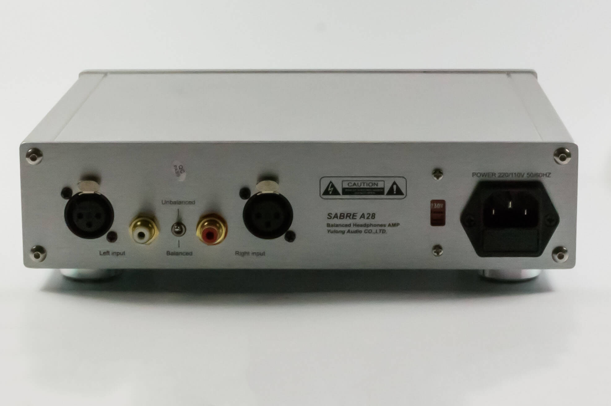 Задняя панель