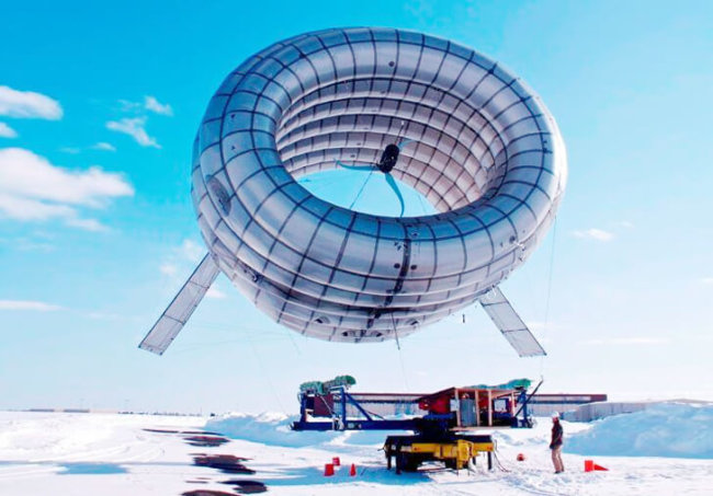 Первый в мире летающий ветряк прошел испытания над Аляской. Фото.
