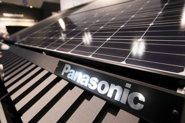 Panasonic представила солнечный завод в коробке. Фото.