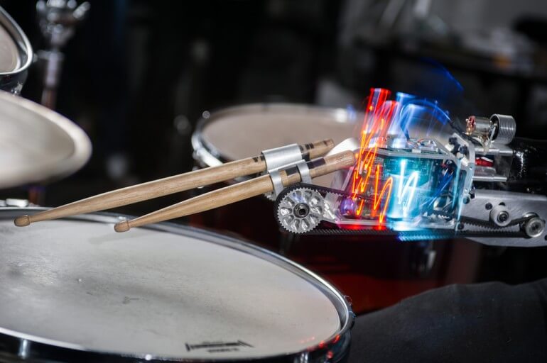 cyborg-drummer-0