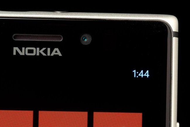 Nokia выпустит первый «селфи» смартфон на Windows Phone. Фото.