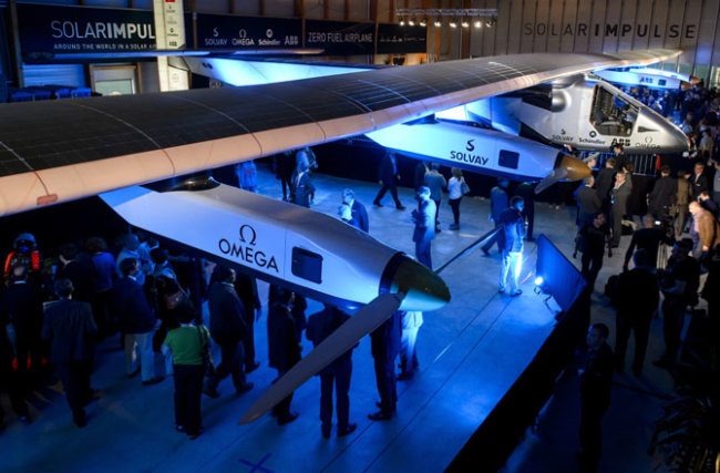 Представлено новое поколение самолета на солнечной энергии. Фото.