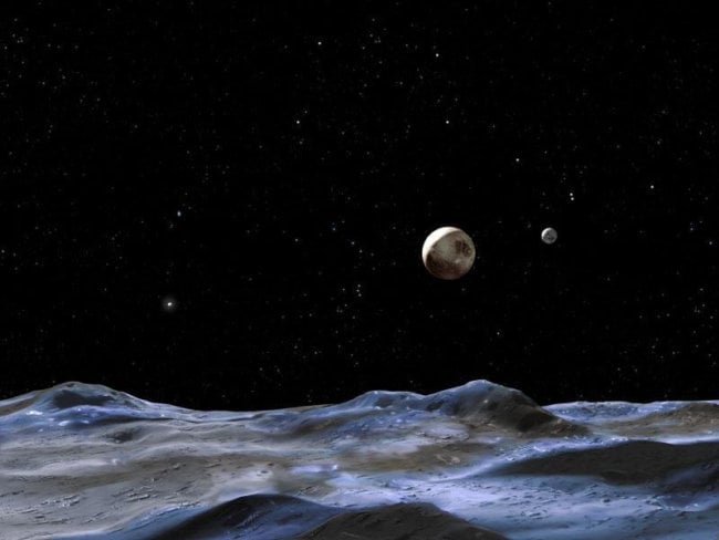 Одинокая планета обнаружена в 40 раз дальше от звезды, чем Плутон от Солнца. Фото.