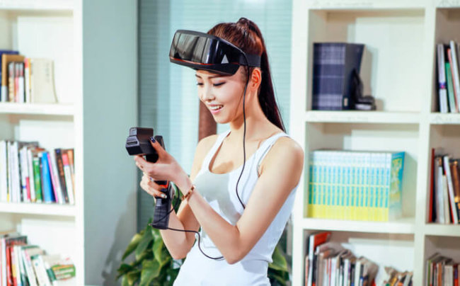 Китайцы разработали свой собственный шлем виртуальной реальности. Фото.
