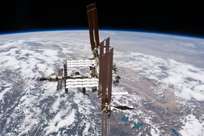 NASA хочет сделать МКС более открытой для частного бизнеса. Фото.