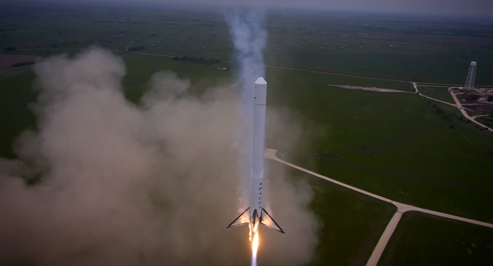 SpaceX Falcon 9 Reusable достиг высоты в 1000 метров