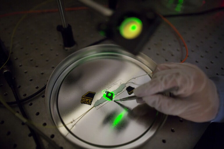 terahertz-imaging-device-0