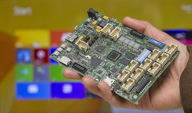 Плата Sharks Cove от Intel и Microsoft