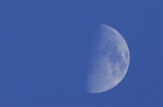 Луна