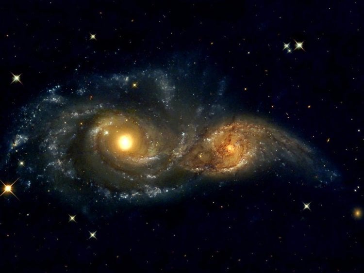 Галактики и космос