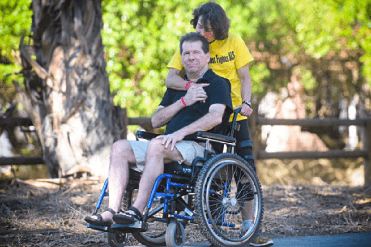 Все хотят «в будущее». Фото.