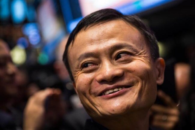 Глава Alibaba стал самым богатым человеком в Китае. Фото.