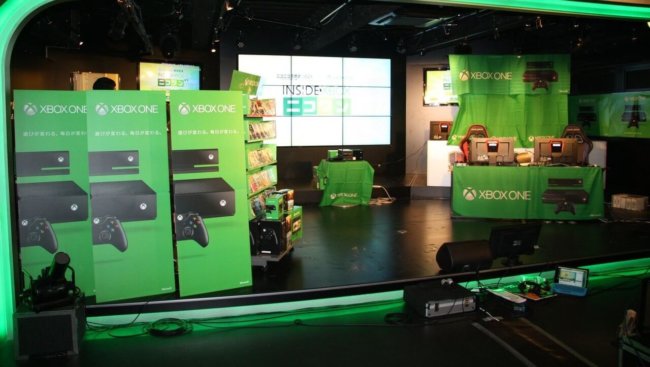 Японцы проигнорировали начало продаж Xbox One в Стране восходящего солнца. Фото.