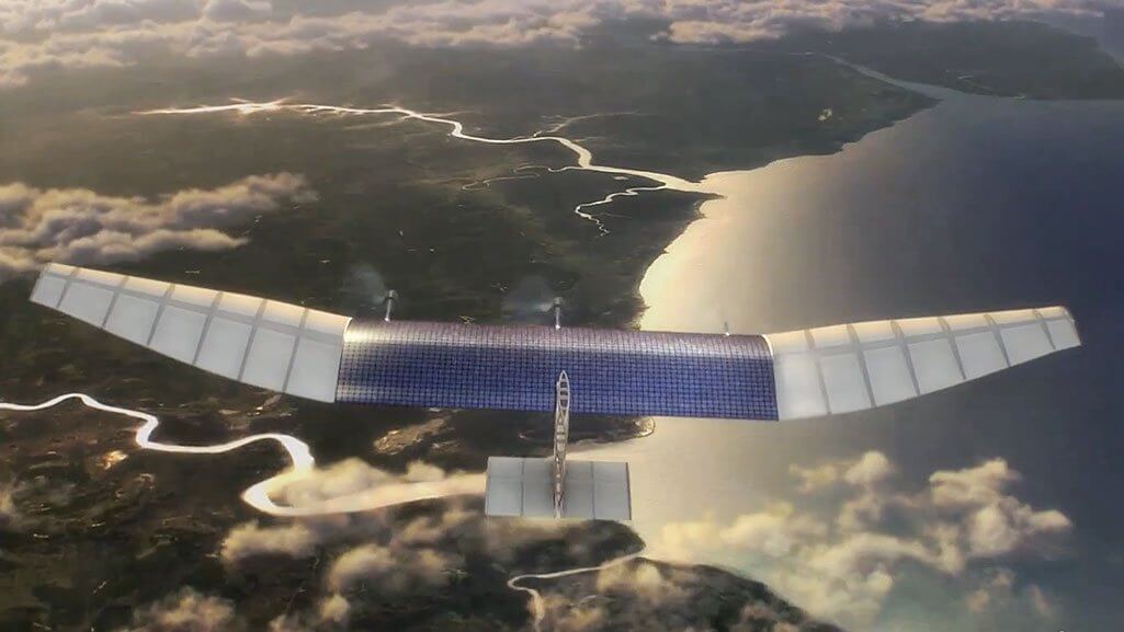 Facebook начинает тестирование дронов для доставки Интернета Facebook начинает тестирование дронов для доставки Интернета