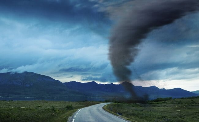 http://hi-news.ru/wp-content/uploads/2014/09/tornado.jpg