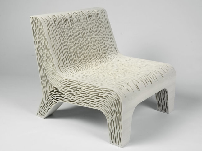 Кресло, напечатанное на 3D-принтере, способно принимать форму вашего тела. Фото.