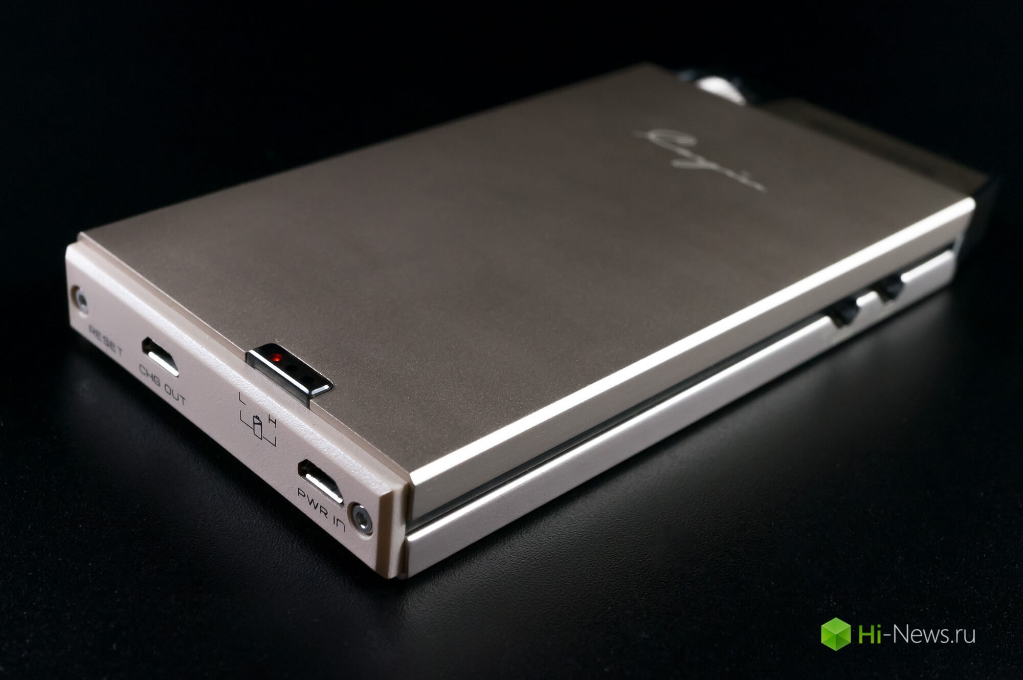 Задняя панель