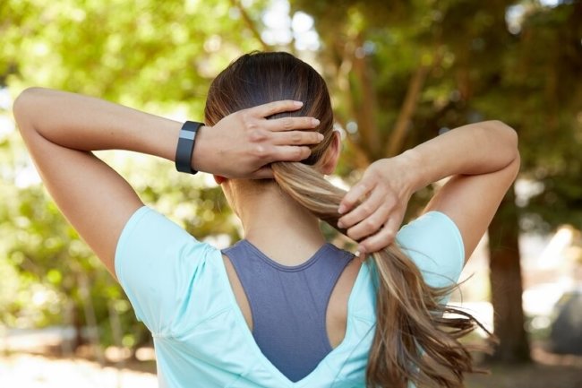 Fitbit выпустила новые смарт-часы и фитнес-трекеры. Фото.