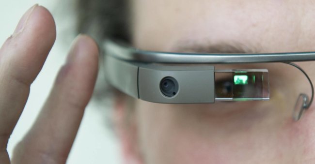 Владельцы кинотеатров продолжают бороться с Google Glass. Фото.