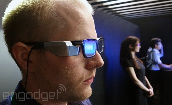Гарнитура от Toshiba легче и проще Google Glass, но… с подвохом. Фото.
