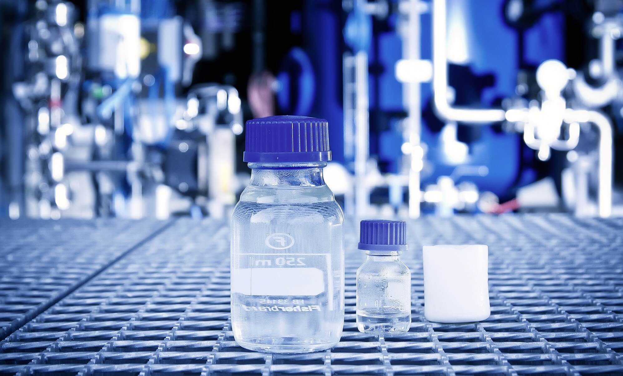 Превратить обычную воду в синтетический бензин? Теперь это возможно!