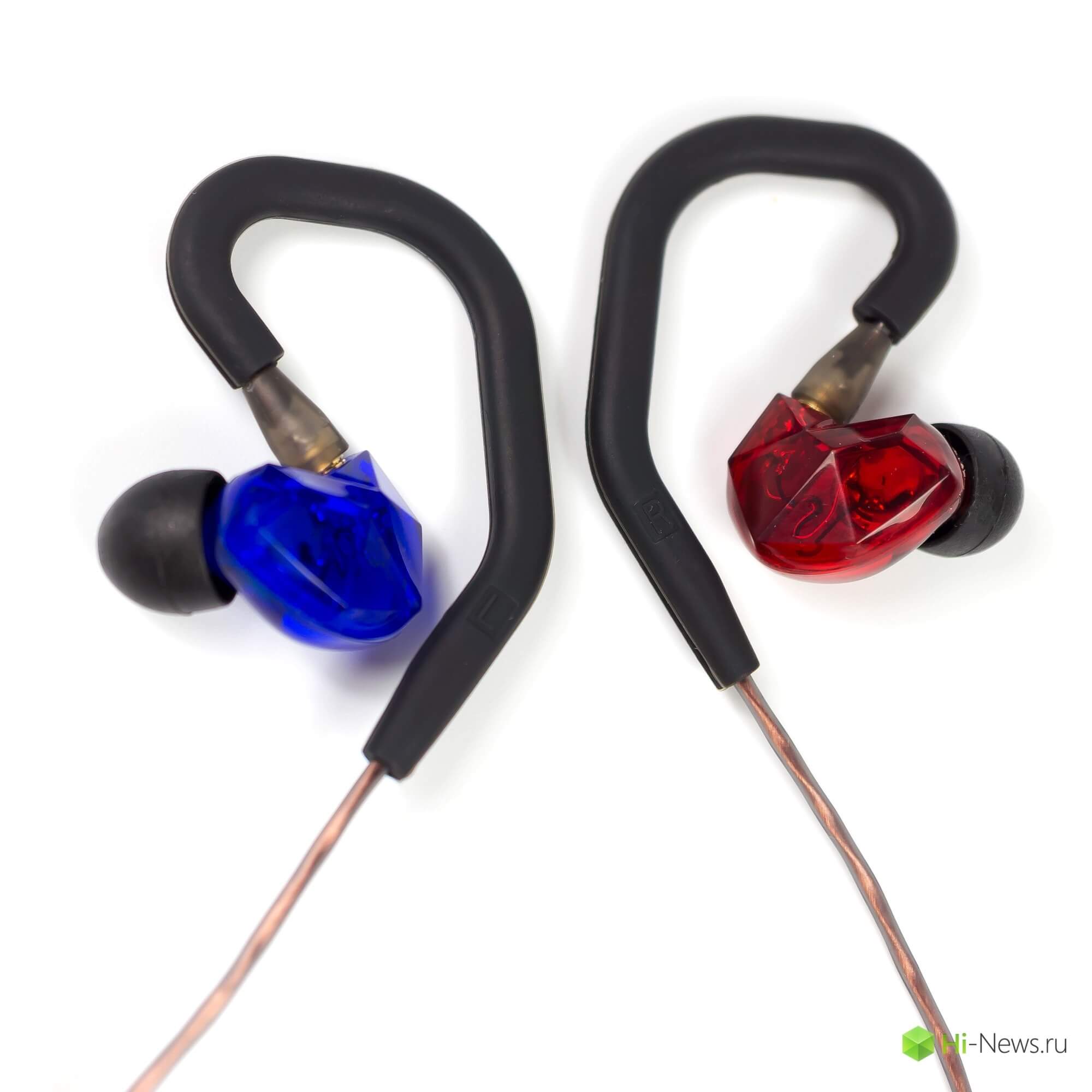 С заушинами