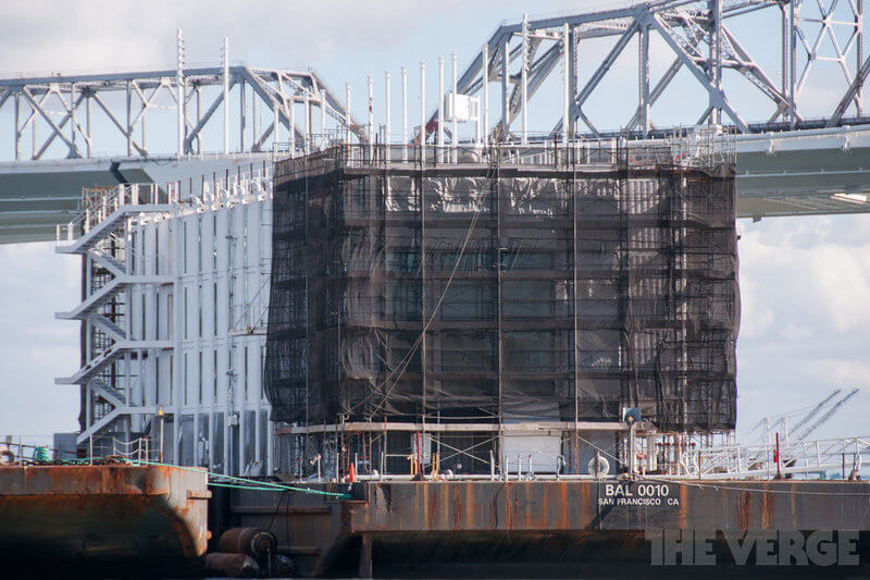 Google закроет баржи