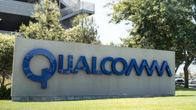 Qualcomm планирует завоевать рынок процессоров для серверов. Фото.