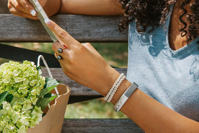Jawbone выпустил два новых фитнес-трекера: UP3 и UP MOVE. Jawbone выпустил два новых фитнес-трекера: UP3 и UP MOVE. Фото.