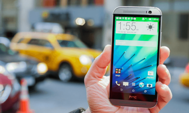 Bloomberg сообщил о новом флагманском смартфоне HTC и смарт-часах. Фото.