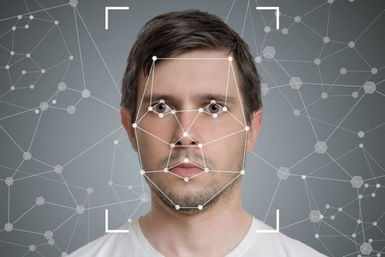 Разработан новый, более совершенный алгоритм распознавания лиц. Фото.