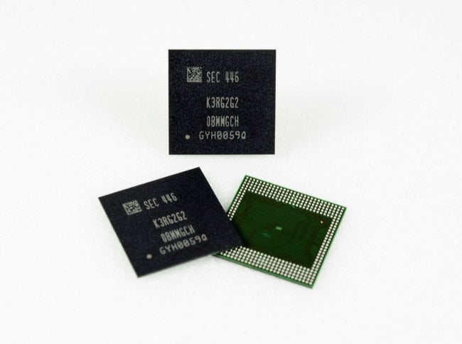 Samsung анонсировала 10-нм техпроцесс производства мобильных чипов. Фото.
