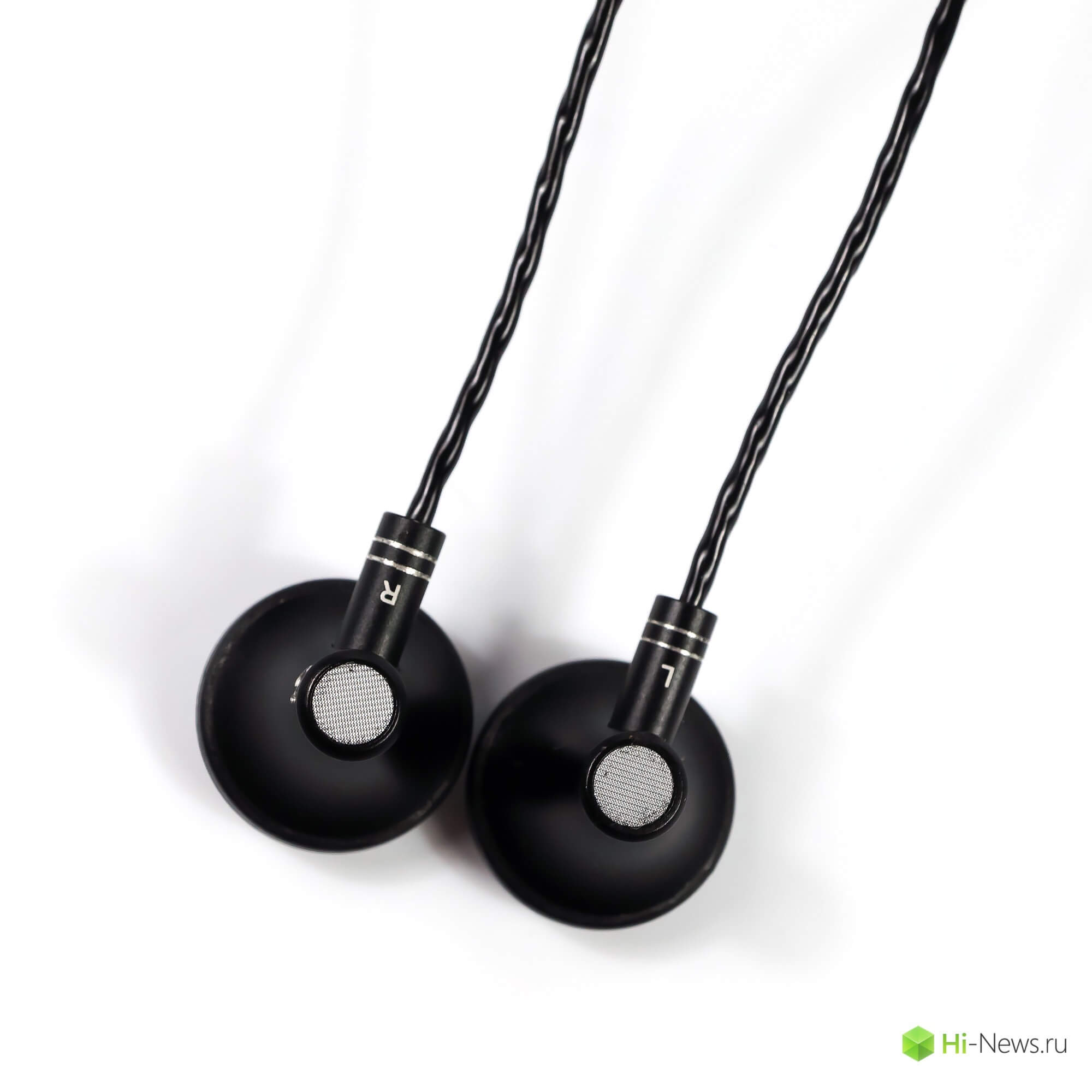 8 Rear view 8 Rear view