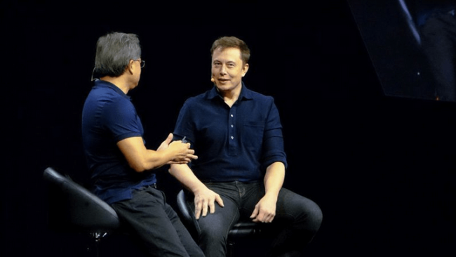 Элон Маск: управляемые автомобили однажды будут вне закона. Фото.