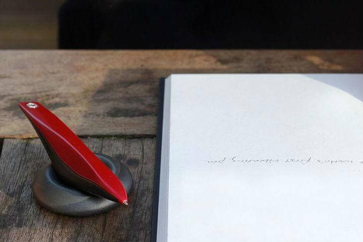 Arc - ручка, которая улучшает почерк больных Паркинсоном