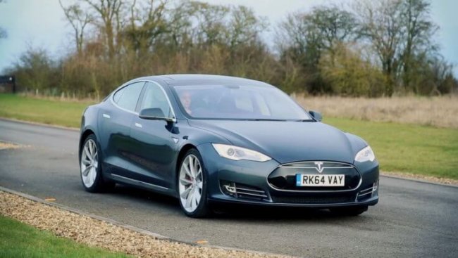 Элон Маск обновит Tesla Model S на этой неделе. Фото.