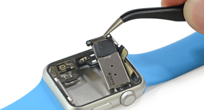 Taptic Engine стал причиной высокого процента заводского брака Apple Watch. Фото.