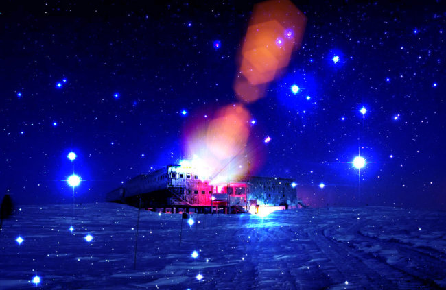Антарктическая обсерватория IceCube ищет «посланцев Вселенной». Фото.