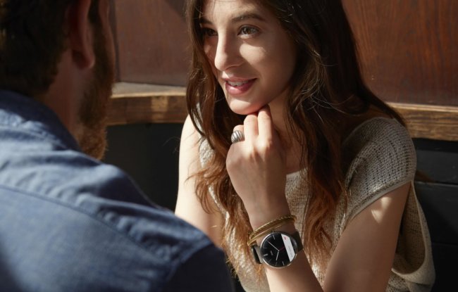 Samsung и Motorola готовят ответ смарт-часам Apple Watch. Фото.