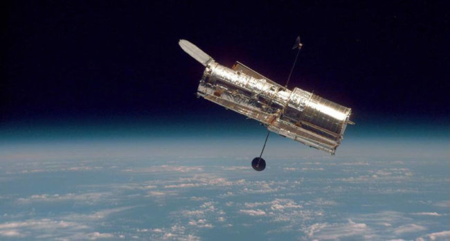 Телескоп Хаббл: 25 лет изучения Вселенной. Фото.