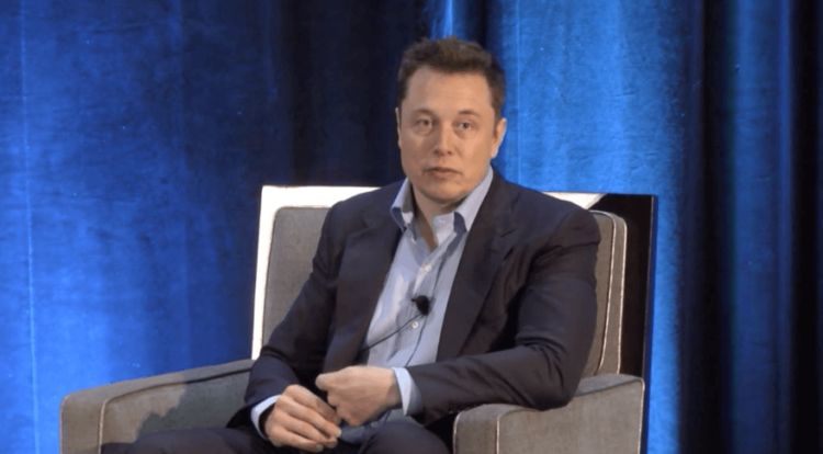 Elon-Musk-at-CASIS-2015-07-07-879x485
