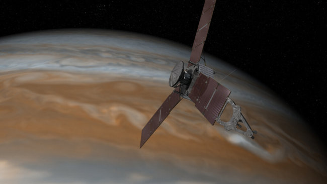 Космическому кораблю NASA осталось менее года полёта до Юпитера. Фото.