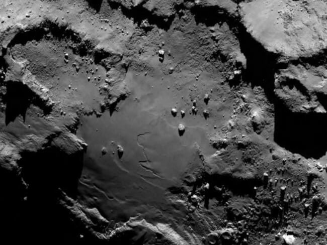 Ученые: на комете 67P/Чурюмова — Герасименко спрятана жизнь. Фото.