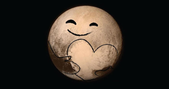 Зонд «Новые горизонты» открыл ледяные равнины на «сердце» Плутона. Фото.