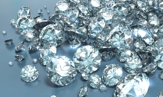Учёные научились производить алмазы из содержащегося в воздухе углекислого газа. Фото.